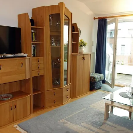 Apartment Oasis 09 *